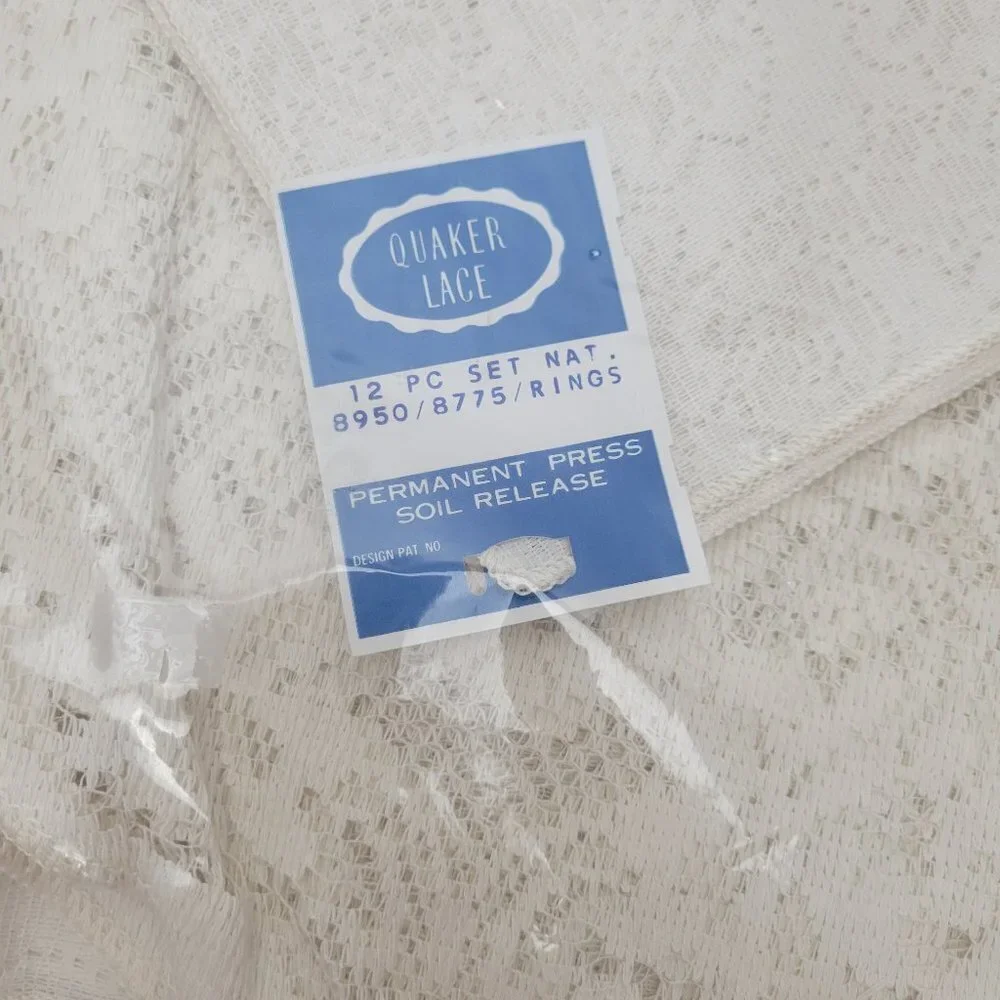 Quaker Lace vintage lace table set 12 pieces